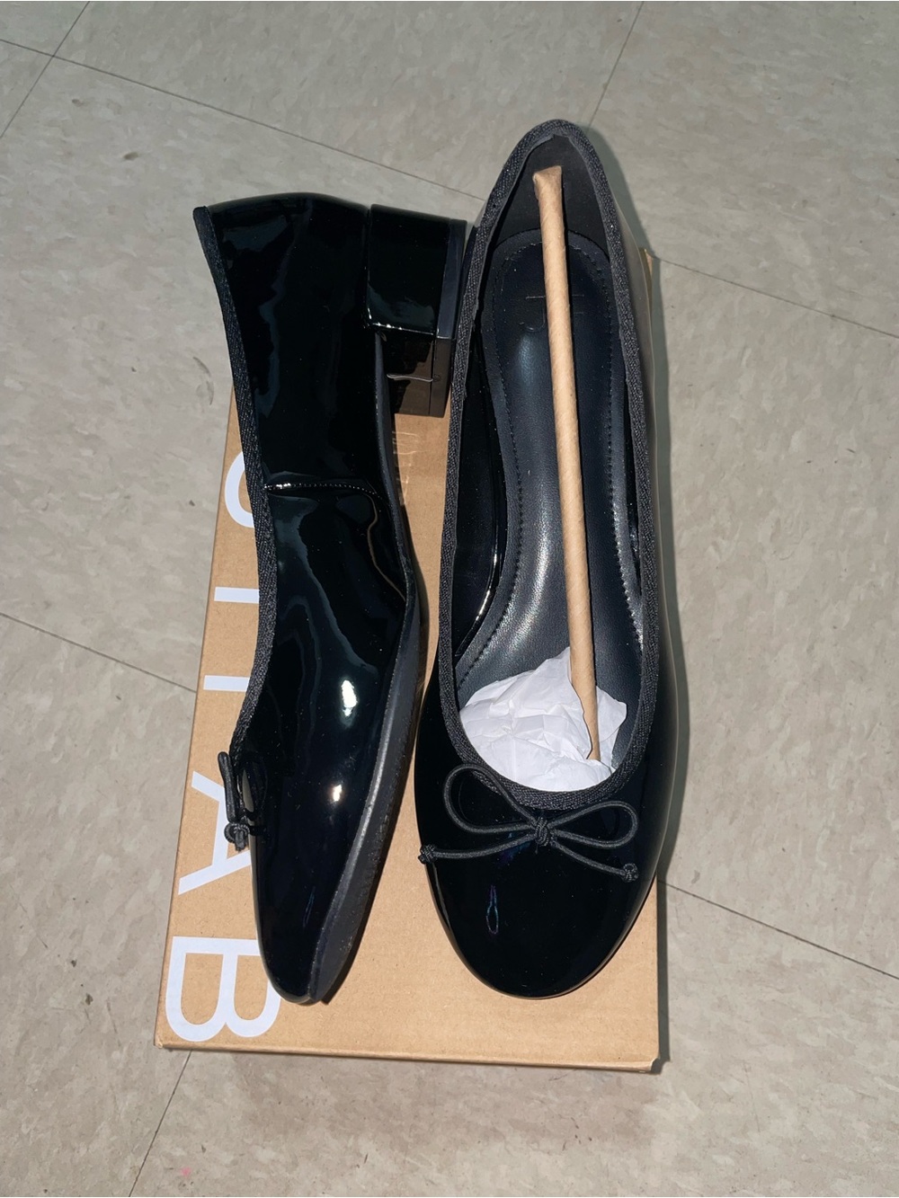 Black Ballet Pumps with Bow Trim